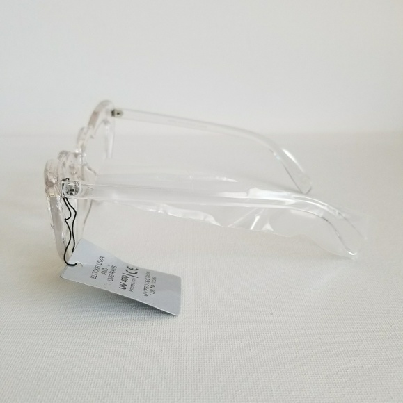 🚨SOLD🚨 Cat Heart Eye Sunglasses - Picture 3 of 4